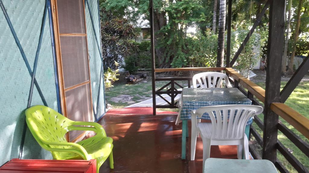 סיקיהור Casa De La Playa Beach Resort מראה חיצוני תמונה