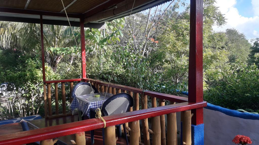 סיקיהור Casa De La Playa Beach Resort מראה חיצוני תמונה
